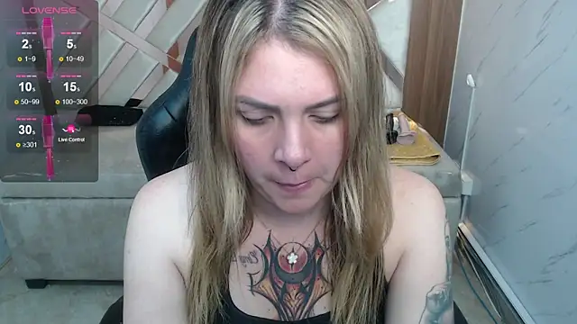 Paula b  online show from June 20, 12:52 pm