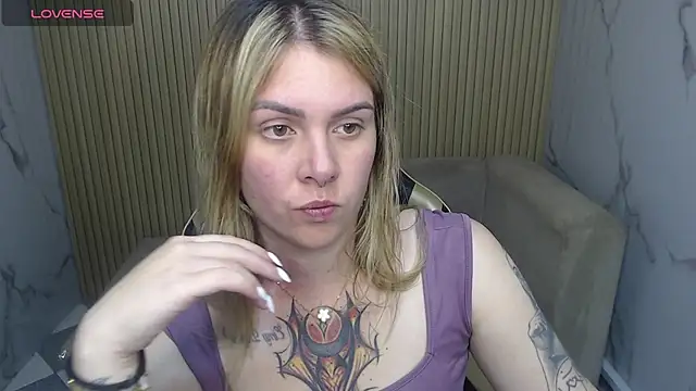 Paula b  online show from June 25, 1:15 pm