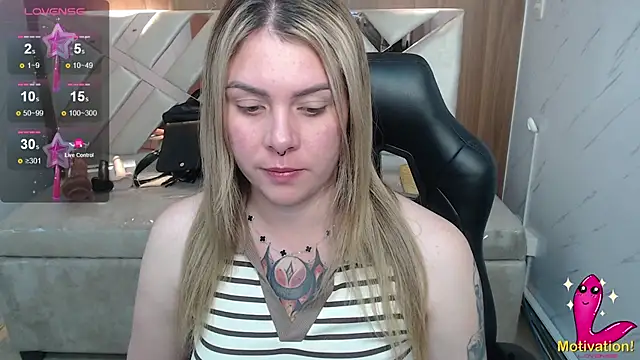 Paula b  online show from July 4, 12:55 pm