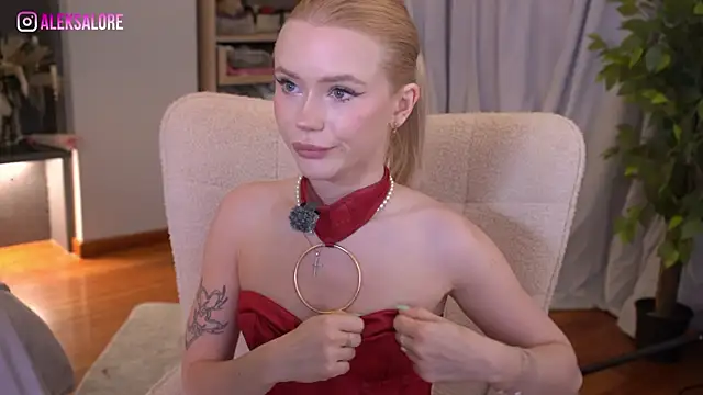 LexieLoree online show from June 9, 3:07 am