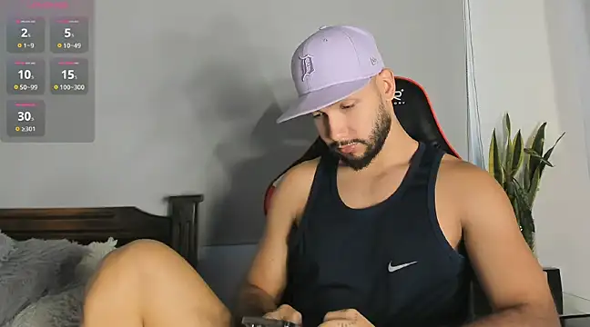 sanjuan01 online show from December 13, 6:05 pm