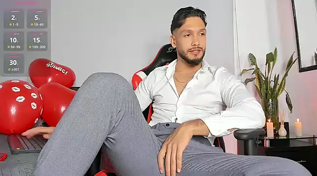 sanjuan01 online show from February 15, 7:28 pm