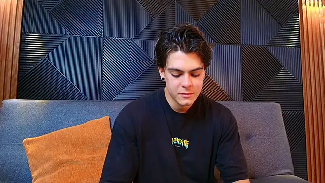 scott brands online show from March 5, 7:38 pm