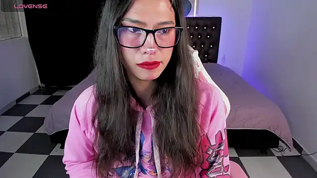 paula kawaiifu  online show from January 5, 5:09 pm