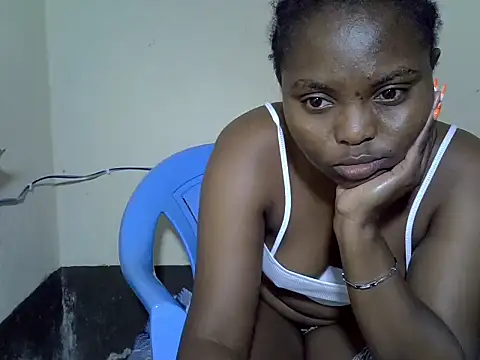 Snapshot of sexy_camara4 chatting on October 25, 9:53 pm sexy camara4 online show from October 25, 9:53 pm