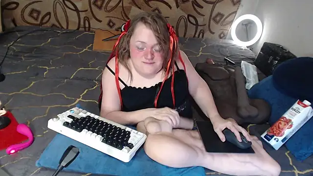 MiniNatalie online show from March 5, 7:05 am