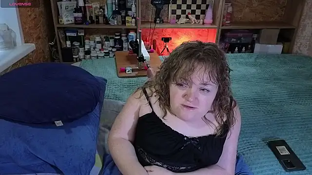 MiniNatalie online show from November 8, 2:01 am