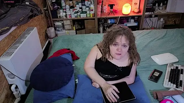 MiniNatalie online show from November 23, 7:19 am