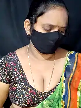 vintage-vibs online show from February 21, 10:59 pm