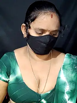 vintage-vibs online show from February 23, 6:01 pm