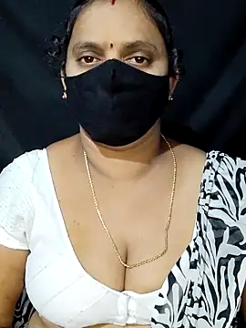 vintage-vibs online show from March 4, 10:49 pm