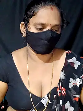 vintage-vibs online show from October 3, 5:54 pm