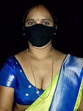 vintage-vibs online show from October 17, 5:37 pm