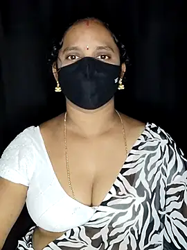 vintage-vibs online show from February 25, 4:44 am