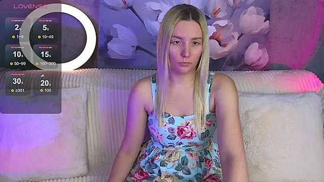 OliviaShepard online show from January 16, 11:04 am