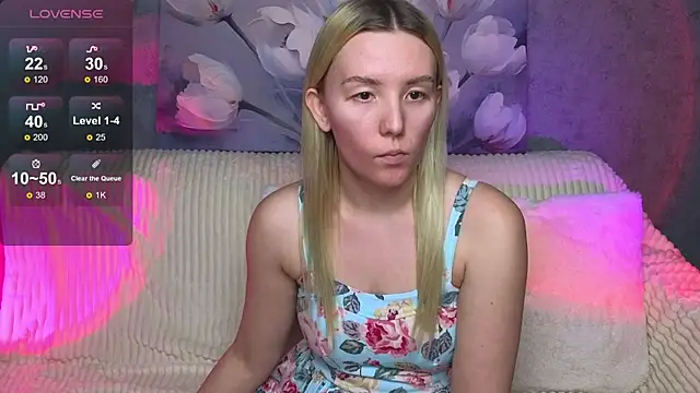 OliviaShepard online show from February 3, 12:47 pm