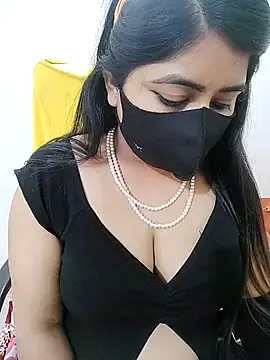 Snapshot of SHUBHI880 chatting on March 6, 12:00 am SHUBHI880 online show from March 6, 12:00 am