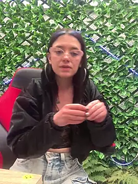 Isabella 21x online show from January 13, 6:49 pm