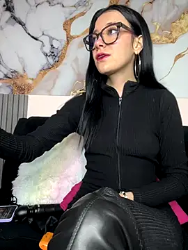 Isabella 21x online show from October 3, 12:46 pm