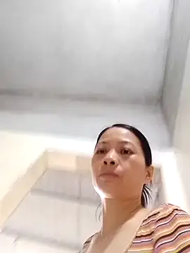 Aninyin22 online show from May 7, 2:17 am