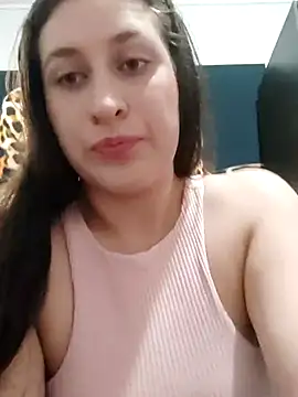 dulccemaria24 online show from March 19, 5:39 pm