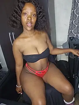 curvysexybody online show from May 28, 11:13 pm