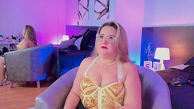 MartinaCaycedo online show from January 14, 9:13 am