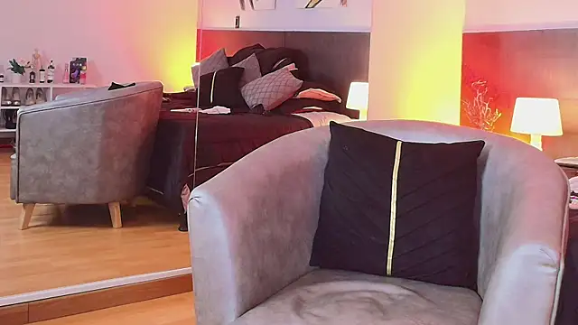 MartinaCaycedo online show from January 26, 8:46 am