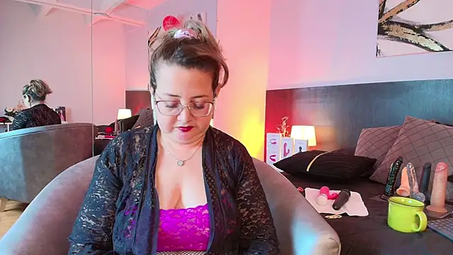 MartinaCaycedo online show from February 25, 12:55 pm