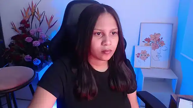 Snapshot of Beamber_ chatting on February 22, 5:57 pm Beamber  online show from February 22, 5:57 pm