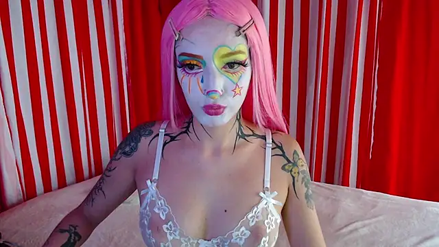 Eloise-brown online show from July 30, 6:18 pm