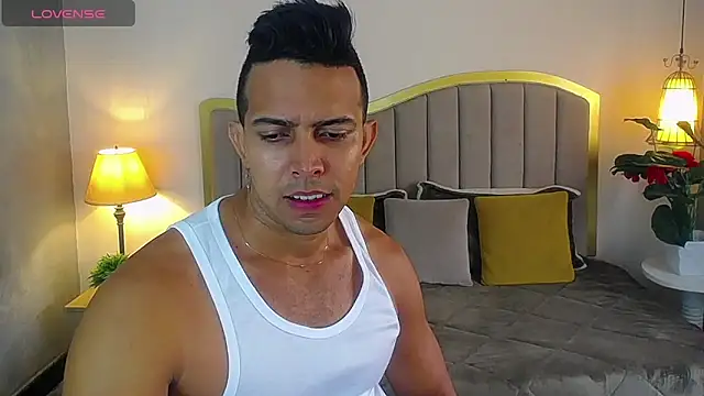 Snapshot of randy_paterman_ chatting on February 22, 1:24 pm randy paterman  online show from February 22, 1:24 pm