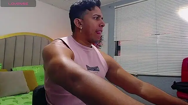 Snapshot of randy_paterman_ chatting on September 25, 1:48 pm randy paterman  online show from September 25, 1:48 pm