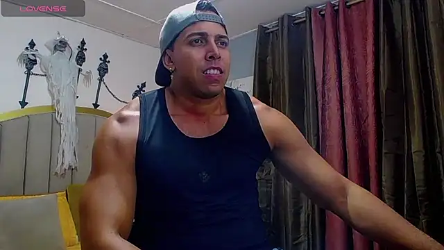 Snapshot of randy_paterman_ chatting on November 4, 1:05 am randy paterman  online show from November 4, 1:05 am