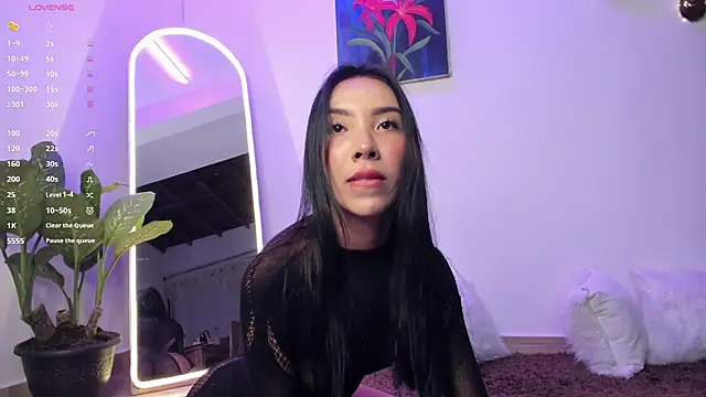 tinymoon- online show from February 26, 12:49 am