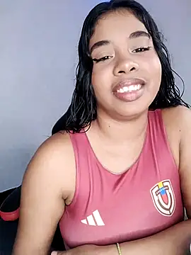 Snapshot of Fanny_Klean chatting on December 21, 5:36 am Fanny Klean online show from December 21, 5:36 am