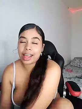 Snapshot of Fanny_Klean chatting on March 20, 3:45 am Fanny Klean online show from March 20, 3:45 am