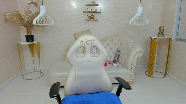 Snapshot of LYA_SWEETX chatting on March 7, 10:13 am LYA SWEETX online show from March 7, 10:13 am