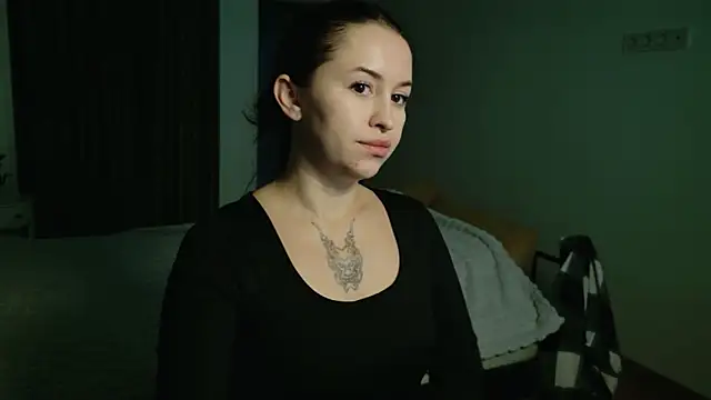 VioletCatt online show from October 14, 5:41 am