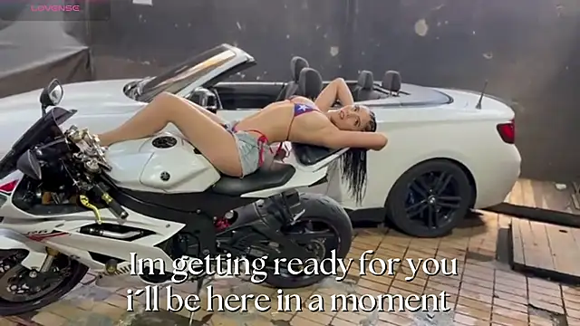  noahjones online show from October 2, 11:50 am