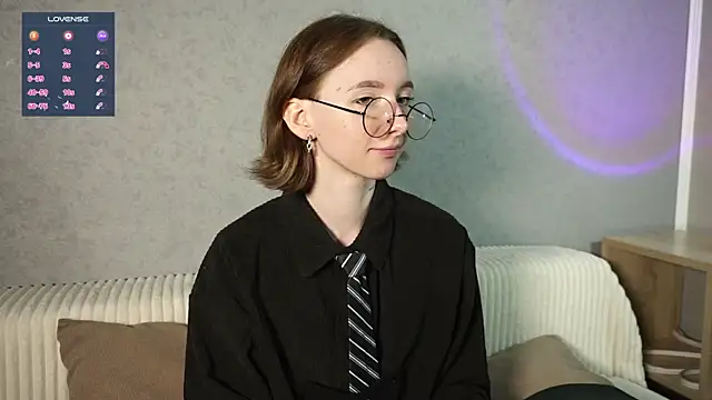 Snapshot of LimaLexxx chatting on March 18, 7:53 pm LimaLexxx online show from March 18, 7:53 pm