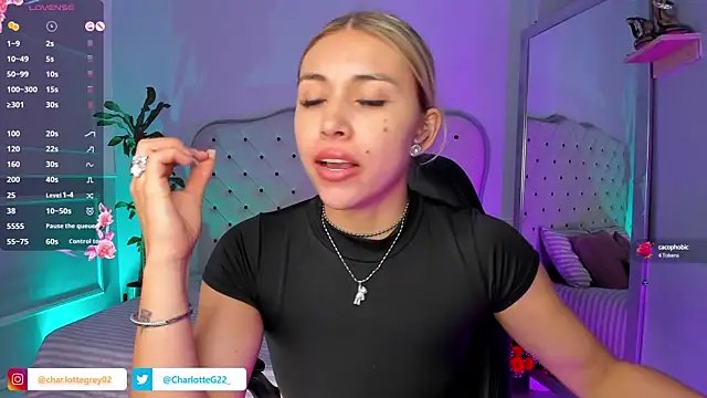 Snapshot of charlotte__grey chatting on February 16, 11:59 am charlotte  grey online show from February 16, 11:59 am