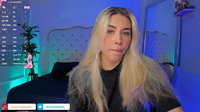 Snapshot of charlotte__grey chatting on March 12, 8:20 pm charlotte  grey online show from March 12, 8:20 pm