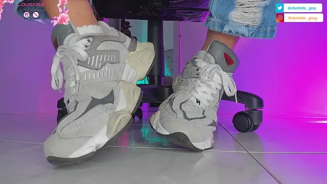 Snapshot of charlotte__grey chatting on September 16, 8:21 pm charlotte  grey online show from September 16, 8:21 pm