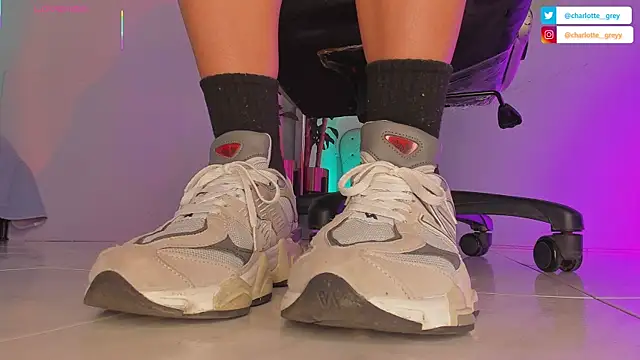 Snapshot of charlotte__grey chatting on September 22, 8:11 pm charlotte  grey online show from September 22, 8:11 pm