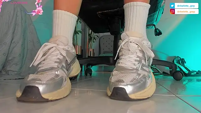 Snapshot of charlotte__grey chatting on October 16, 7:48 pm charlotte  grey online show from October 16, 7:48 pm