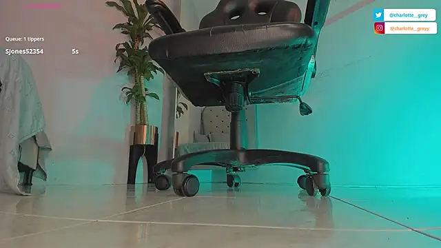 Snapshot of charlotte__grey chatting on November 3, 7:48 pm charlotte  grey online show from November 3, 7:48 pm