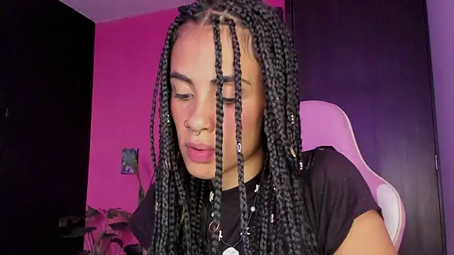 Juanadearco5 online show from December 9, 9:37 pm