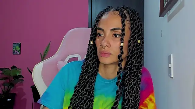 Juanadearco5 online show from December 20, 1:25 am