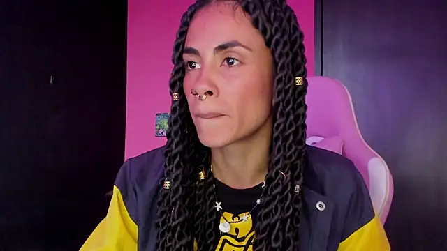 Juanadearco5 online show from December 23, 9:51 pm